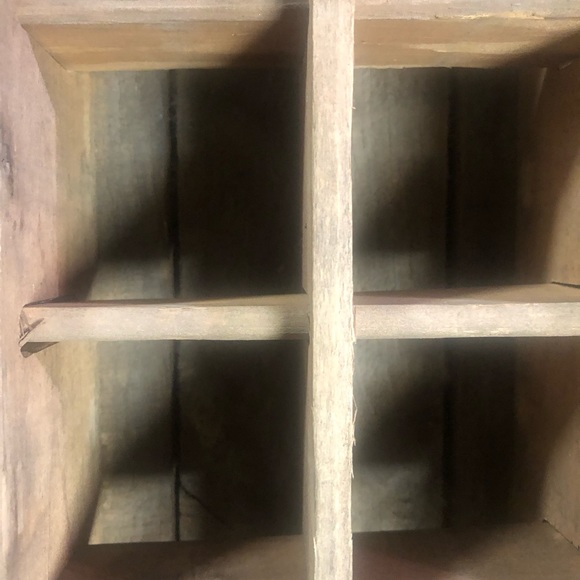 Coca Cola wood crate for 12 oz glass bottles midcentury good condition red white - Picture 11 of 11